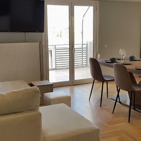 Modernly Renovated Apt * Αθήνα